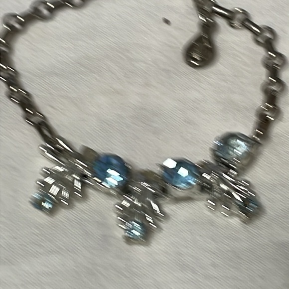 Vintage silver link chain drop ornate cut crystal blue rhinestone bib brac - Picture 3 of 3